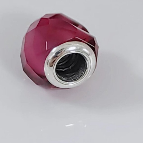 Pandora Shape of Love Heart Charm  Red Crystal Murano Glass - Picture 3 of 6